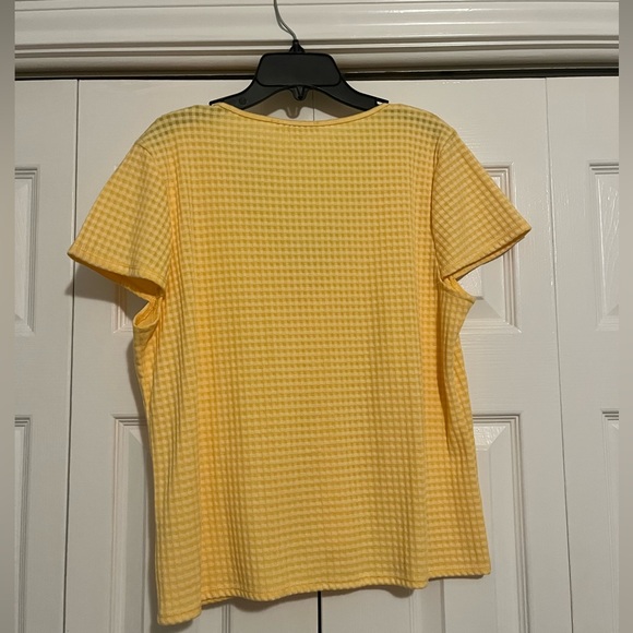 Madewell yellow top with ties in the front - Picture 2 of 2